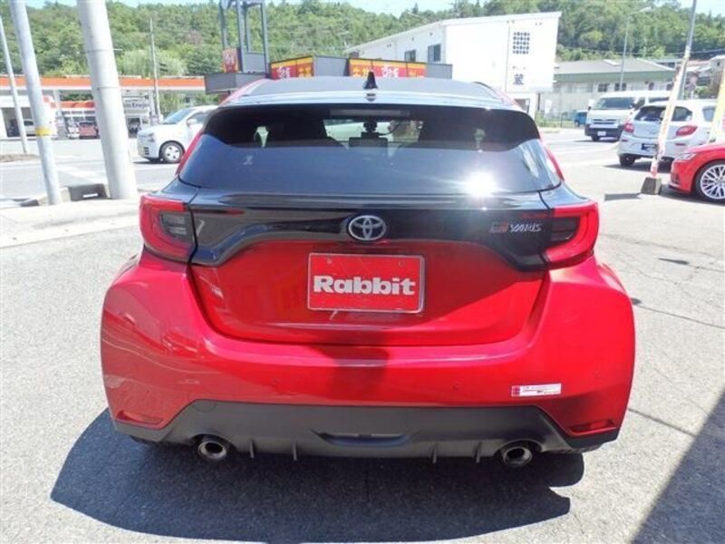 GR YARIS