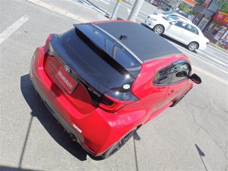 GR YARIS