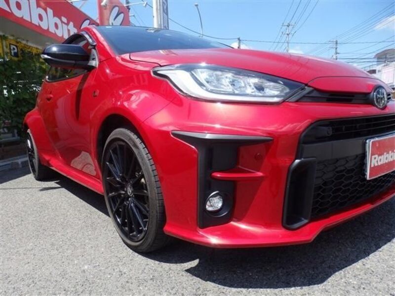 GR YARIS