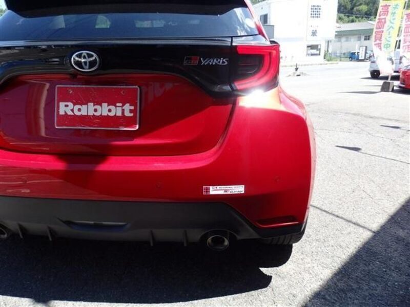 GR YARIS