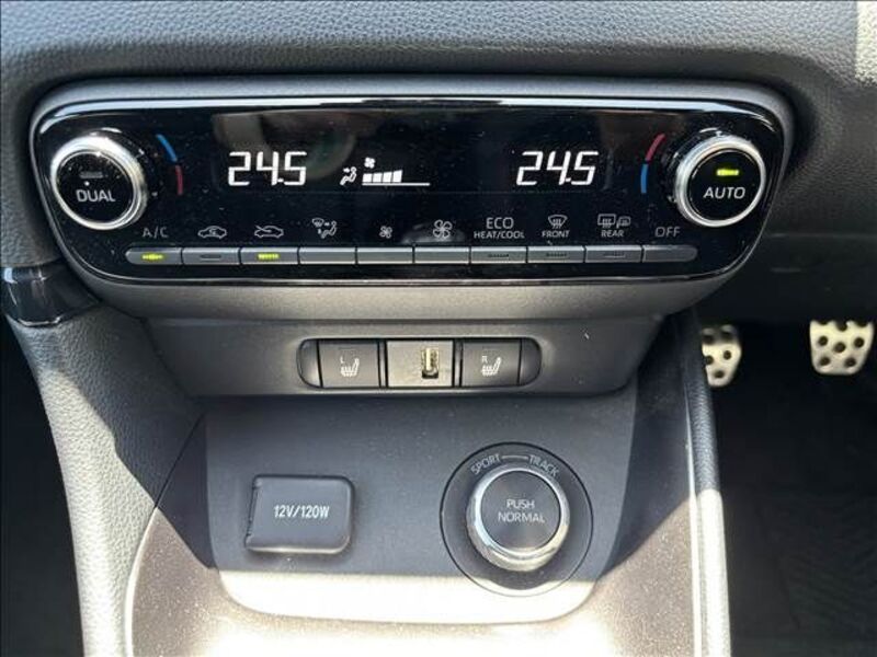 GR YARIS
