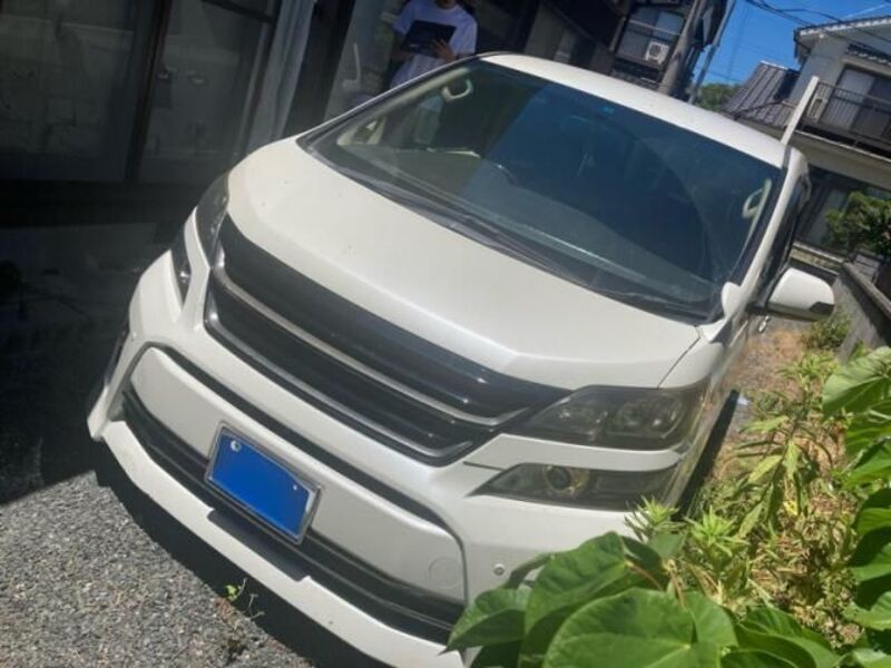 VELLFIRE