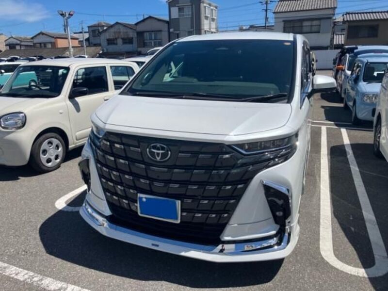 TOYOTA ALPHARD