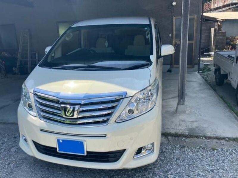 TOYOTA ALPHARD