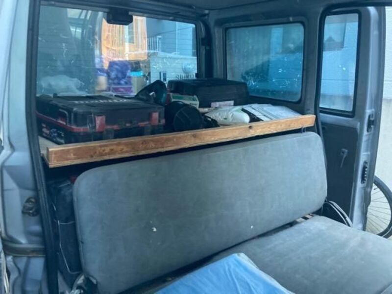 CLIPPER VAN