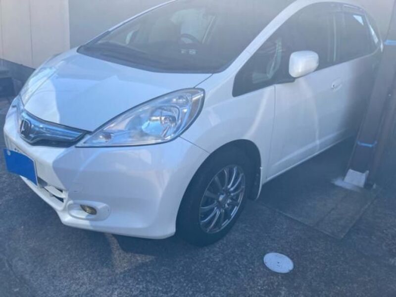 FIT HYBRID