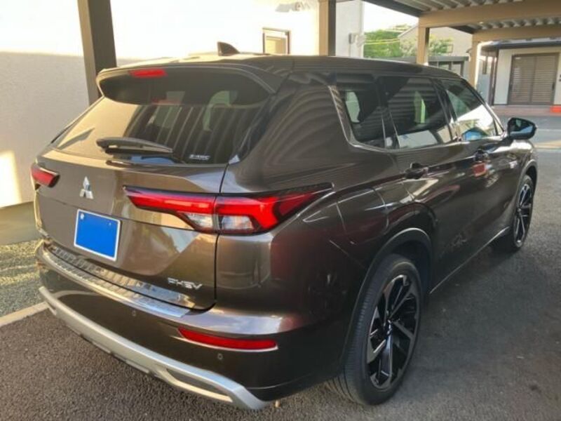 OUTLANDER PHEV