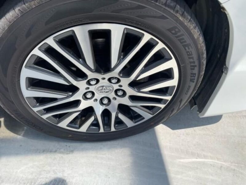 VELLFIRE