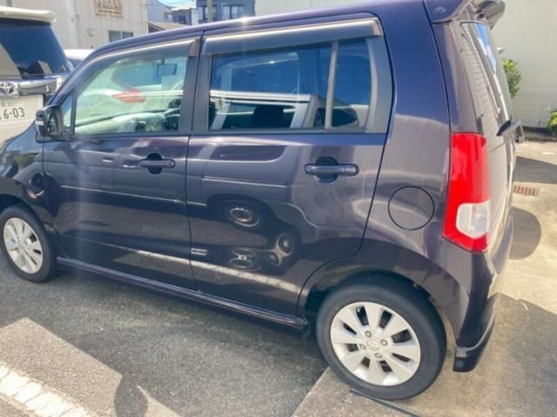 WAGON R
