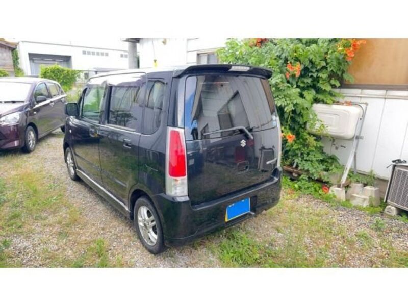 WAGON R