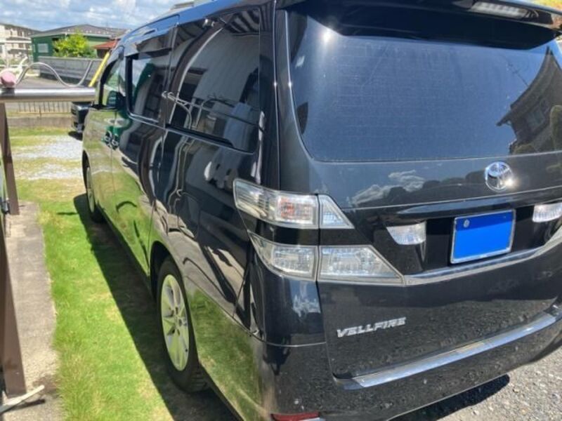 VELLFIRE