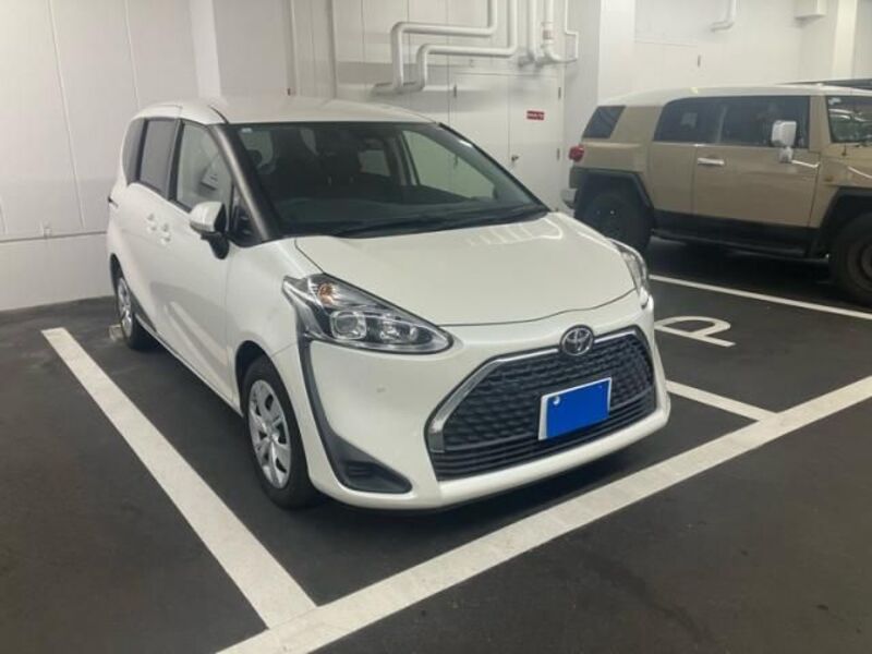 TOYOTA SIENTA