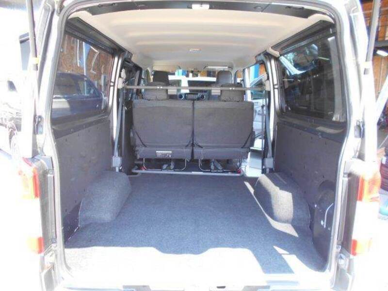 NV350 CARAVAN