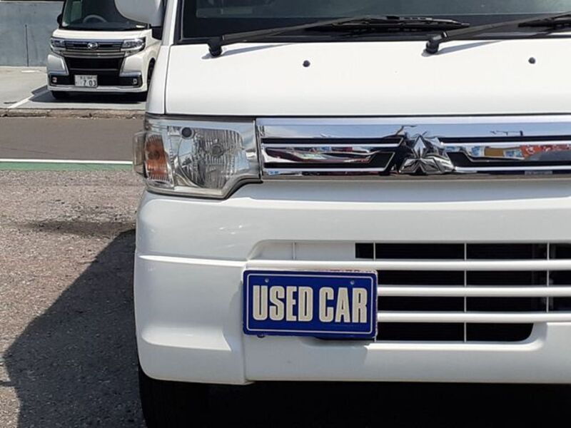 MINICAB VAN