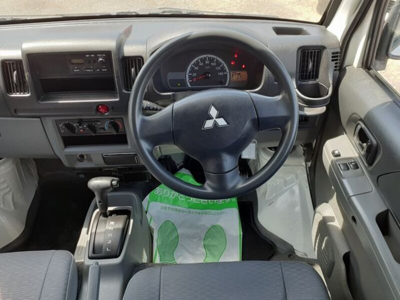 MINICAB VAN