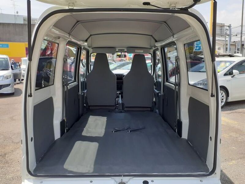 MINICAB VAN