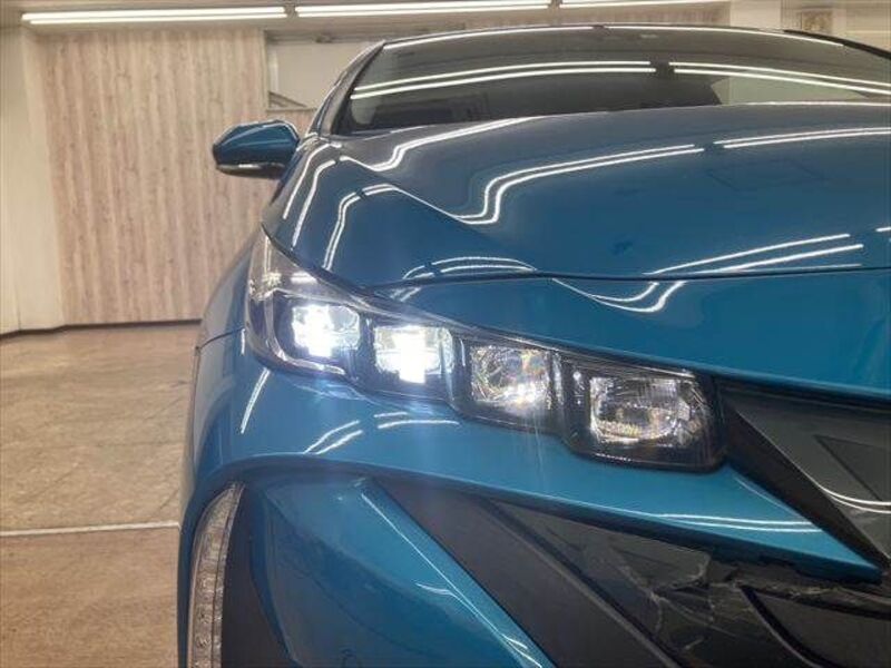PRIUS PHV