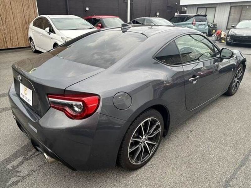 86