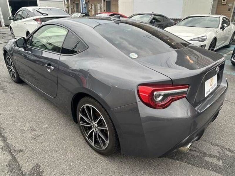 86