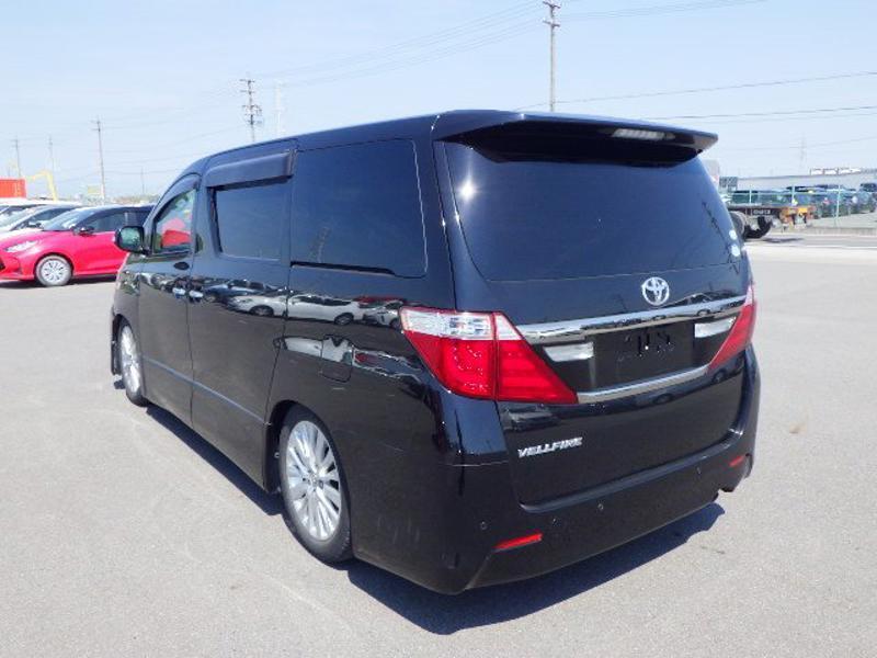 VELLFIRE