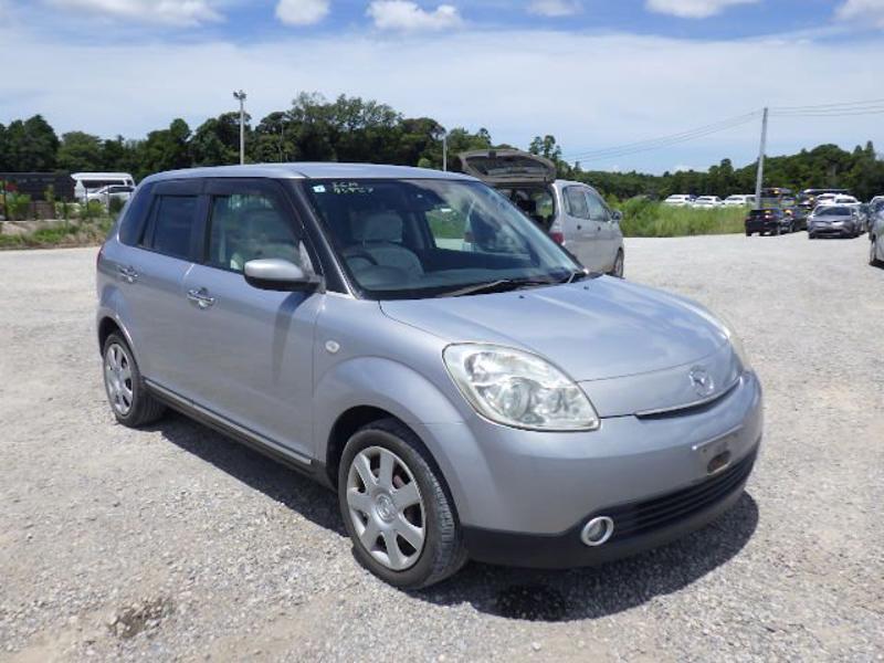 MAZDA VERISA