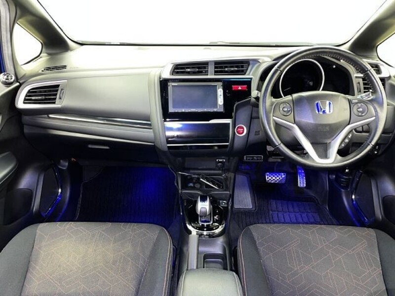 FIT HYBRID