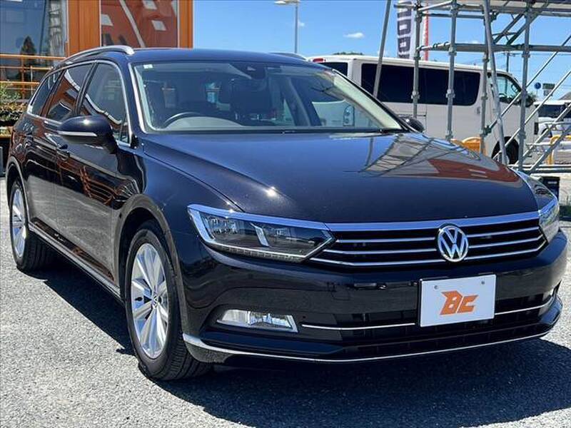 PASSAT VARIANT