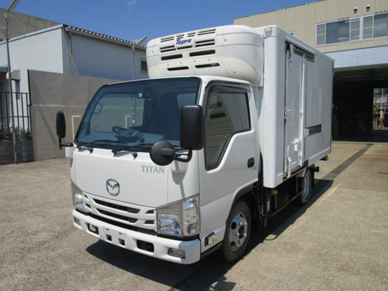 MAZDA TITAN