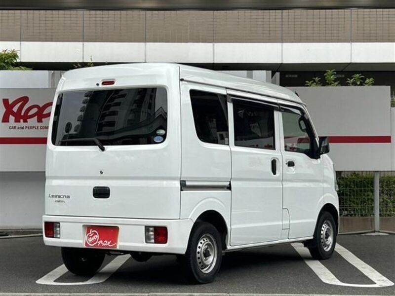 MINICAB VAN