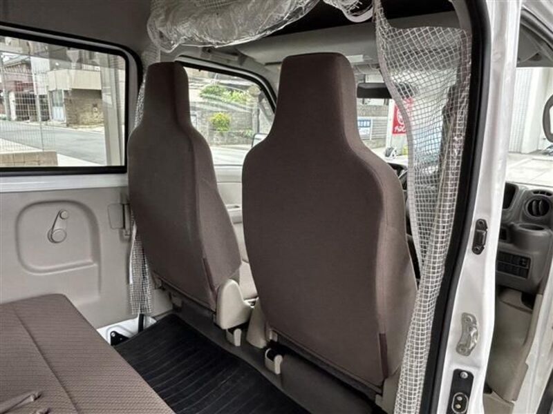 MINICAB VAN