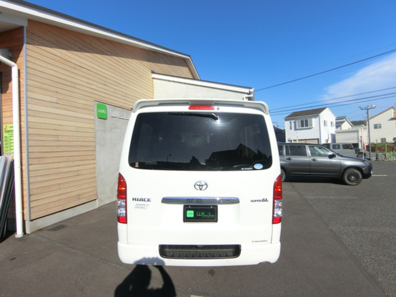 HIACE VAN