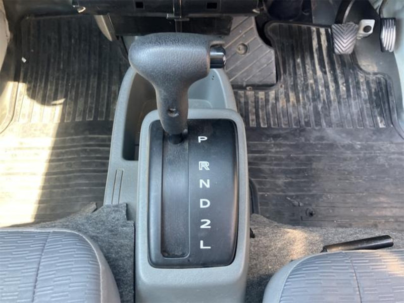 MINICAB VAN