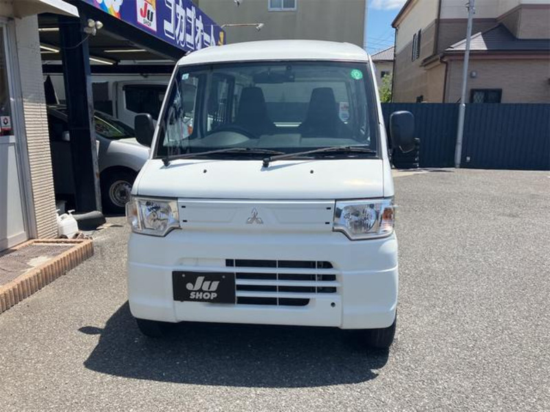 MINICAB VAN