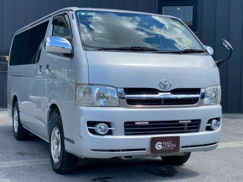 HIACE VAN