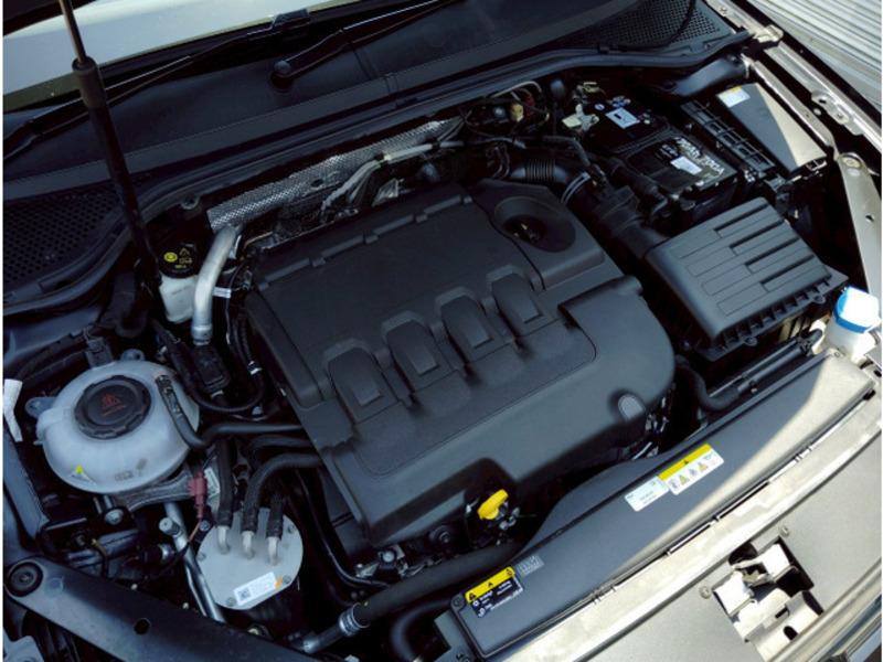 PASSAT VARIANT