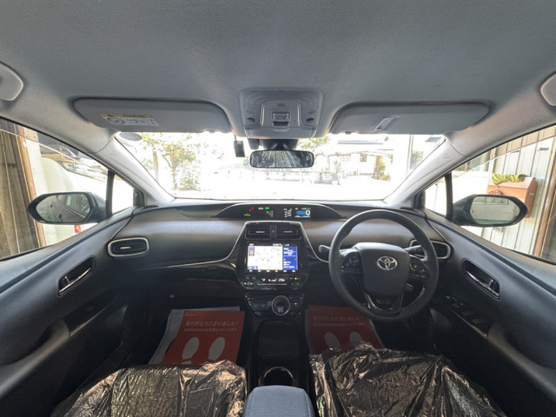 PRIUS PHV