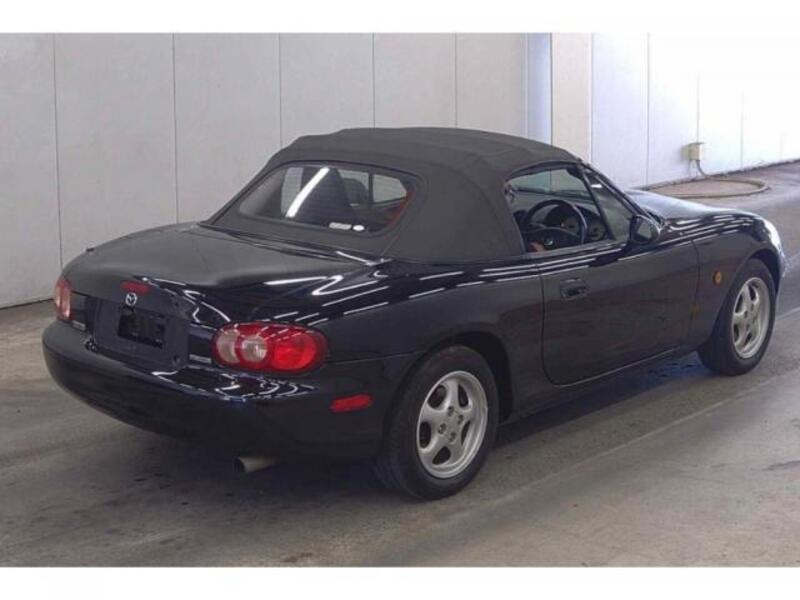 ROADSTER