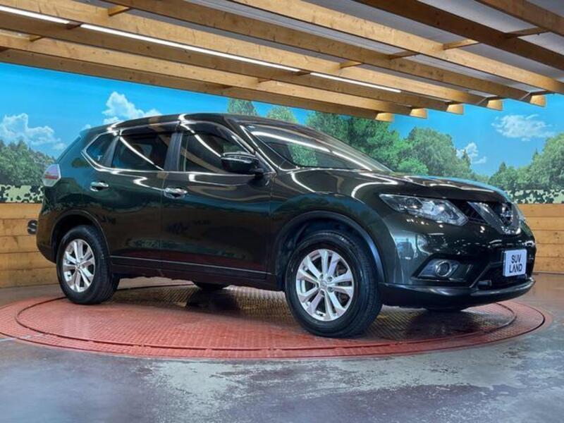 X-TRAIL