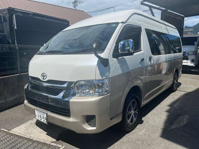HIACE