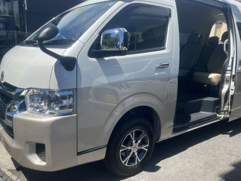 HIACE