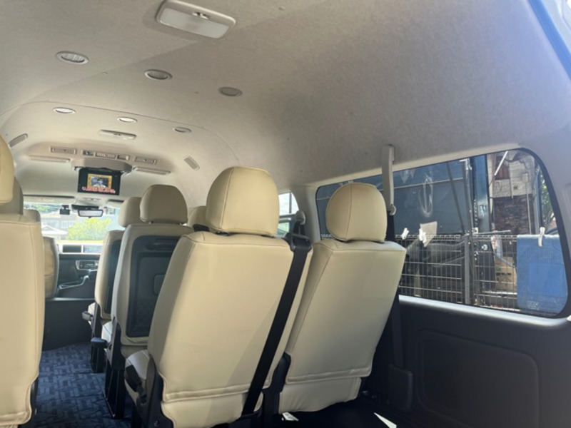 HIACE