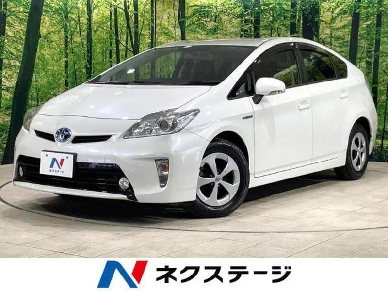 TOYOTA PRIUS