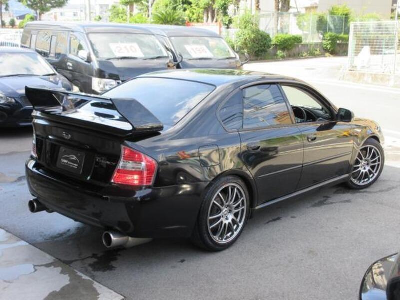 LEGACY B4