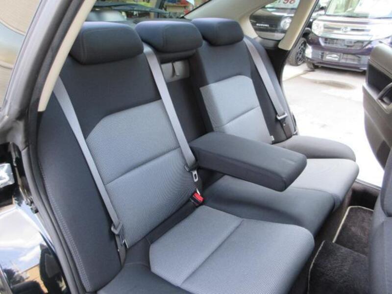 LEGACY B4