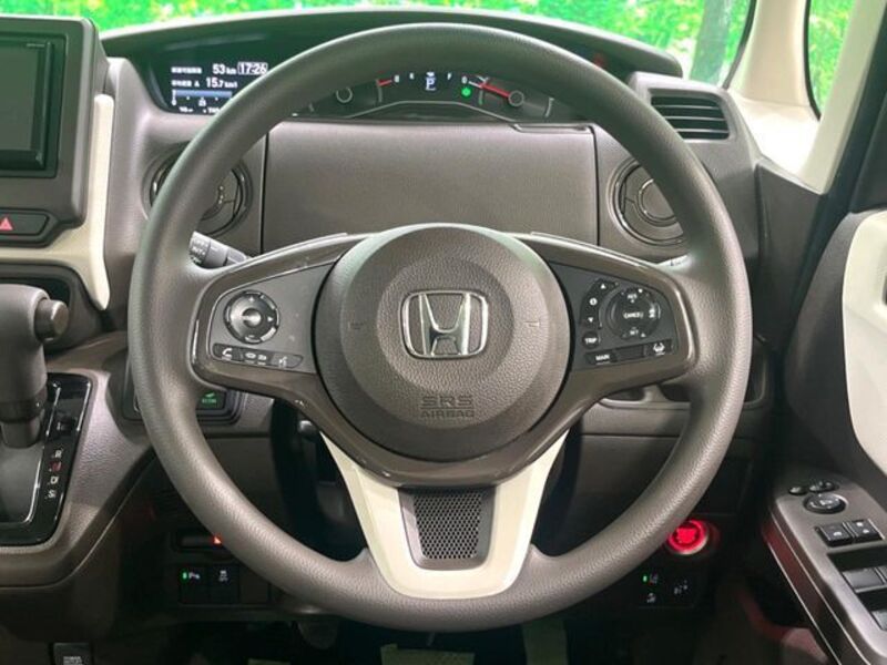 N BOX