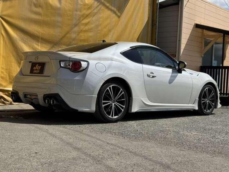 86