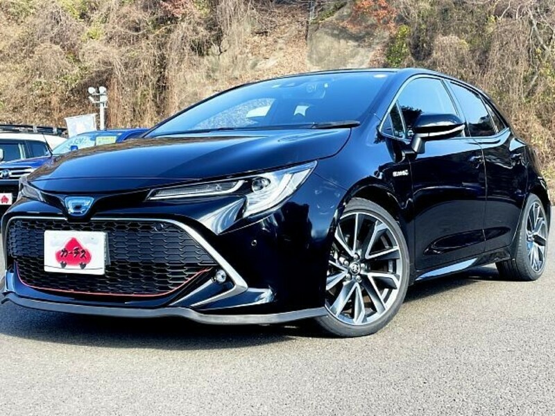 Used 2018 TOYOTA COROLLA SPORT ZWE211H | SBI Motor Japan