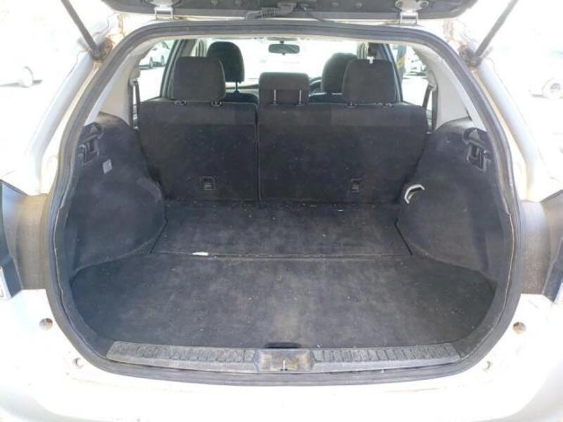 COROLLA FIELDER