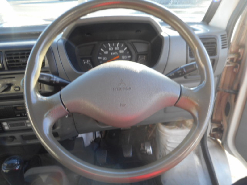 MINICAB TRUCK
