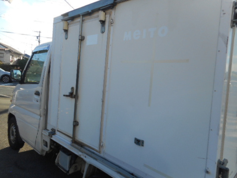 MINICAB TRUCK